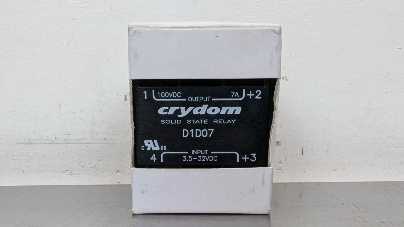 Crydom D1D07 Solid State Relay 3.5-32VDC 100VDC 7A
