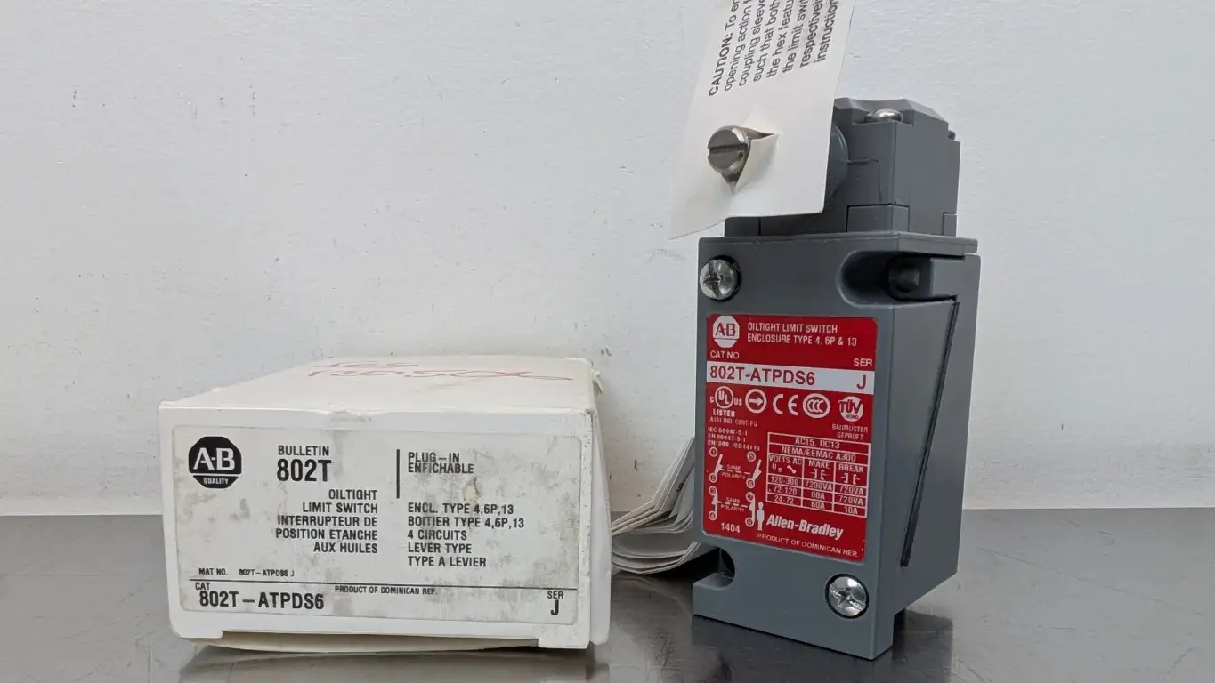 Allen-Bradley 802T-ATPDS6 Oiltight Limit Switch Ser J 120-300VAC 10A 4 Circuits Lever Type