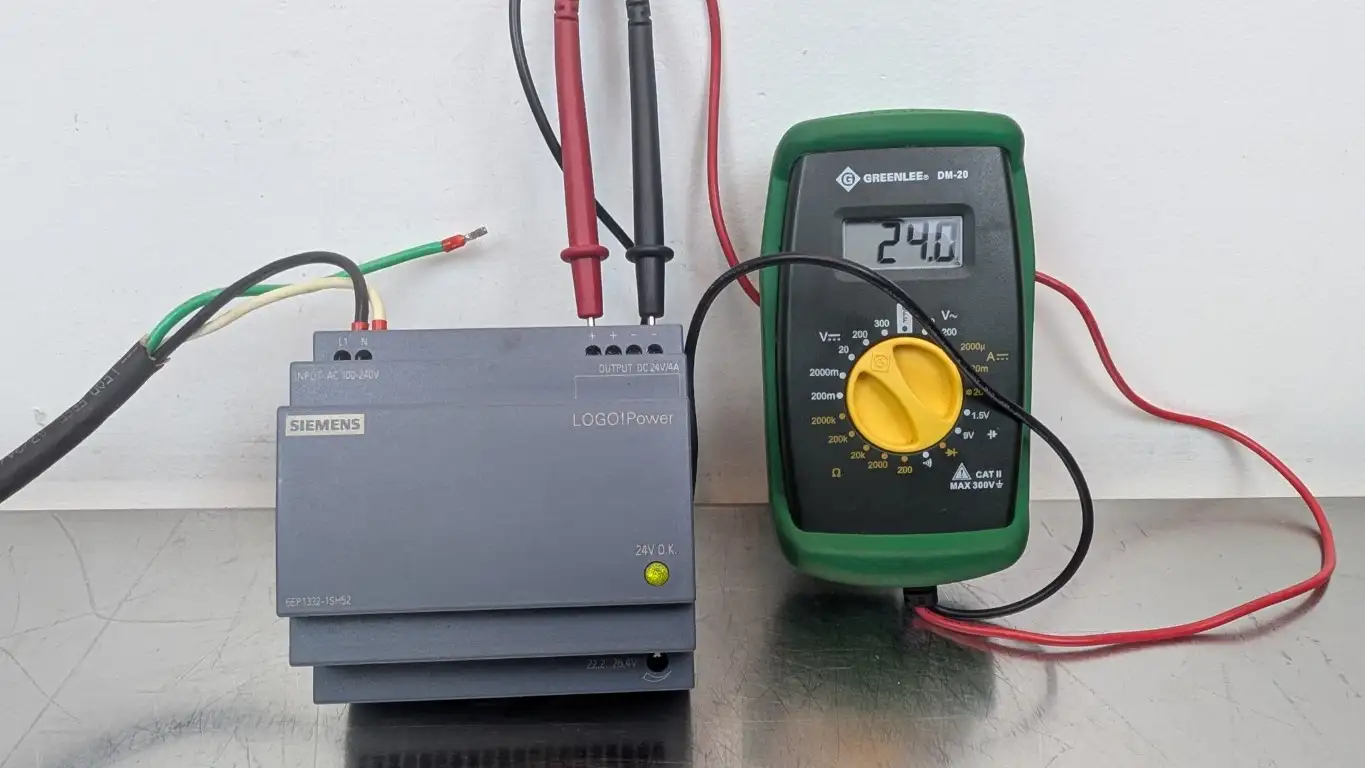 Siemens 6EP1332-1SH52 Power Supply LOGO!Power 100-240VAC 24VDC 4A