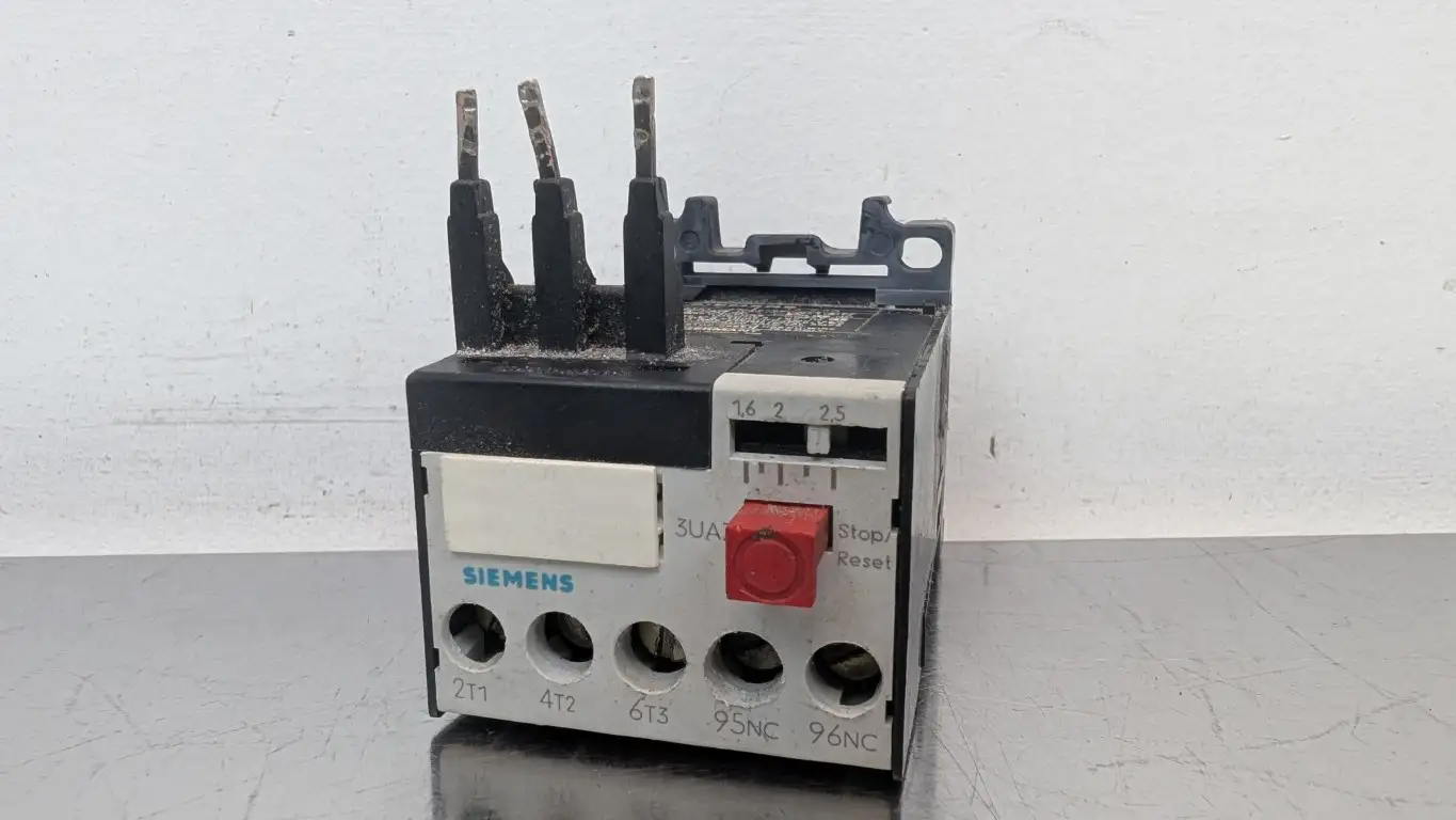 Siemens 3UA7020-1C Overload Relay 600VAC 1.6-2.5A
