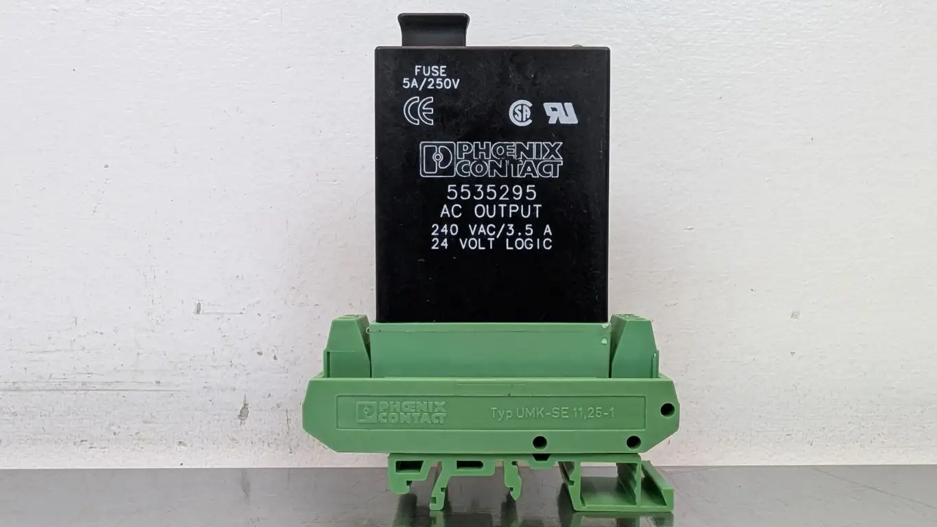 Phoenix Contact UMK-SE Relay and Socket Base 5535295 240VAC 3.5A 24V