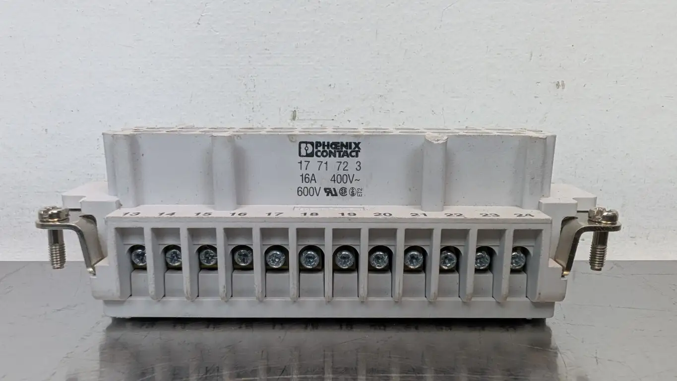 Phoenix Contact 1771723 Contact Insert 24 Position 17 71 72 3 600V 400VAC 16A HEAVYCON Female Insert B24