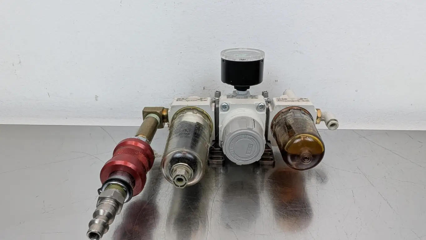 SMC AR20-026-A Air Filter Regulator Oil Mist Valve AF20-02C-A AL20-02-A - Image 2