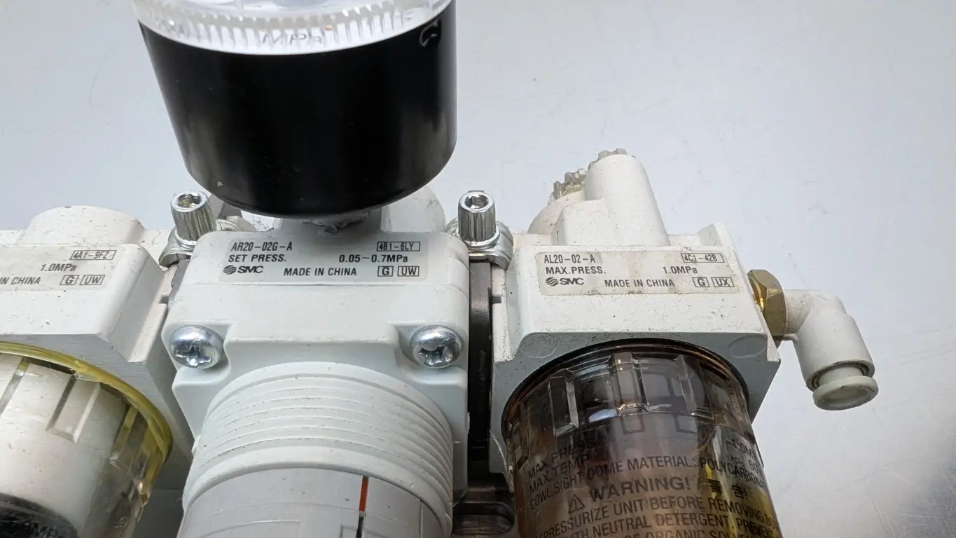 SMC AR20-026-A Air Filter Regulator Oil Mist Valve AF20-02C-A AL20-02-A - Image 4