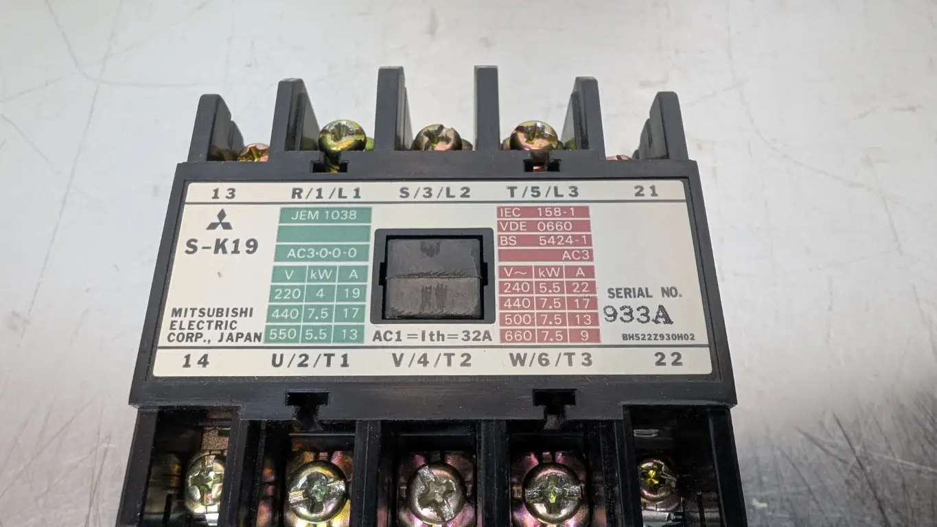 Mitsubishi S-K19 Contactor 110/120VAC Coil 600V 19A - Image 5