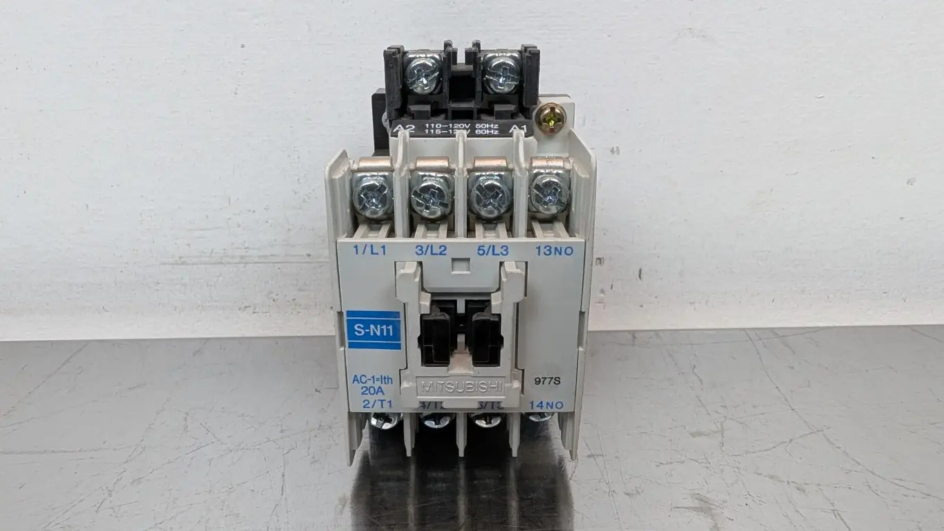 Mitsubishi S-N11 Contactor 110/120VAC Coil 600V 20A