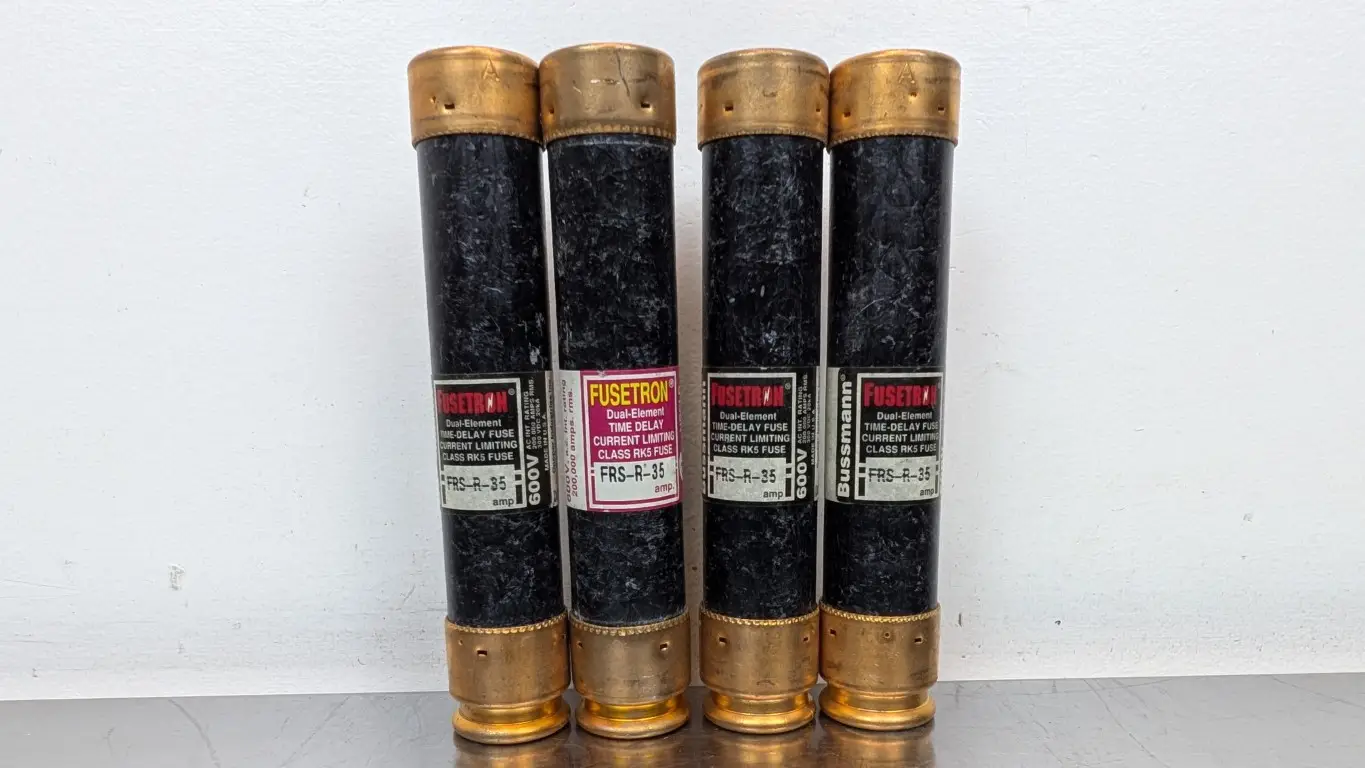 4 Pack Bussmann FRS-R-35 Dual Element Time Delay Fuse Fusetron 600VAC/300VDC 35A RK5