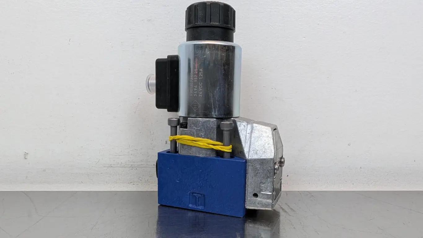 Rexroth R901276779 Directional Seat Valve M-2SEW6N3X/420MG24N9K72L/P