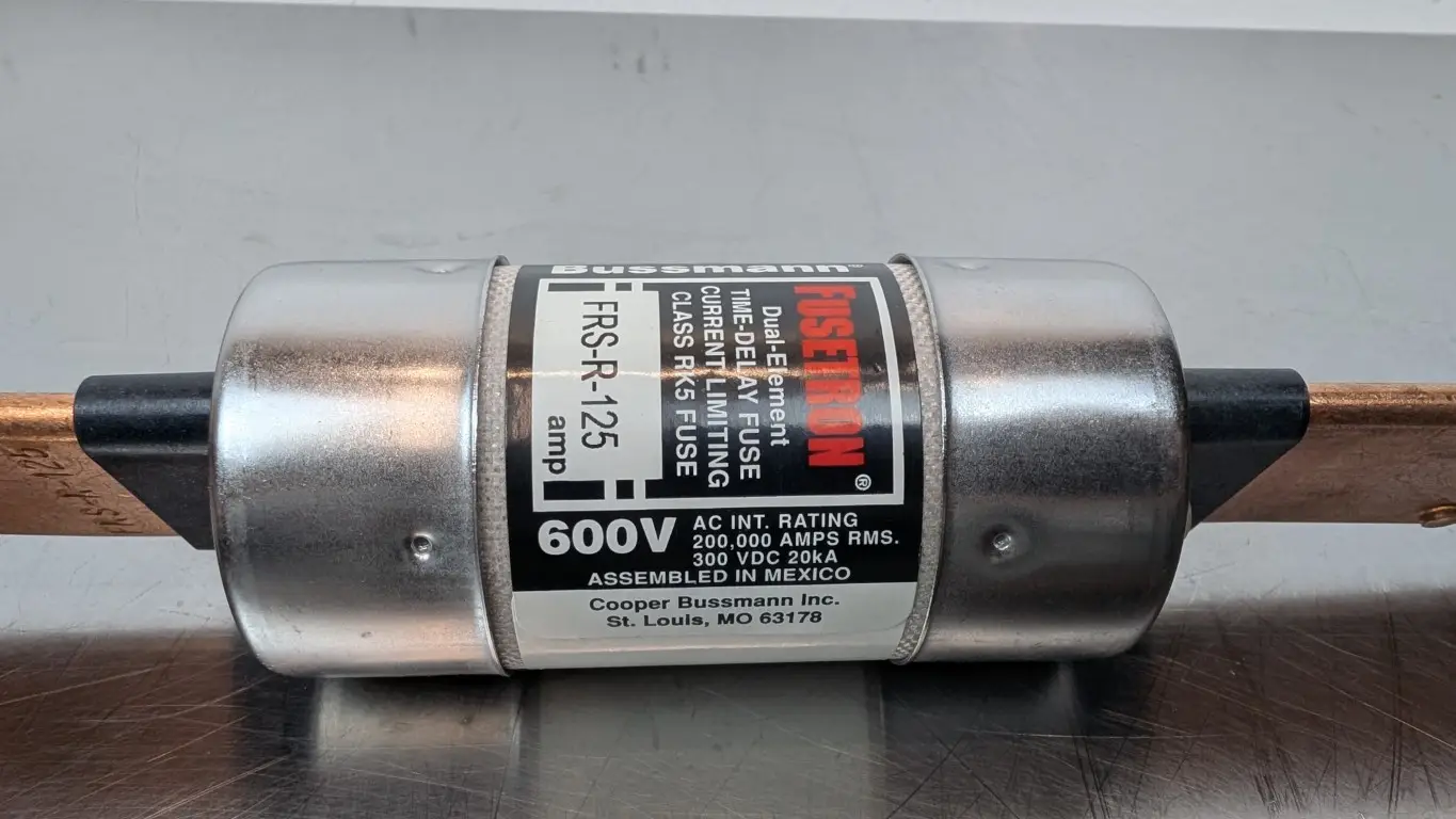 Bussmann FRS-R-125 Dual Element Time Delay Fuse Fusetron 600VAC/300VDC 125A RK5 - Image 4