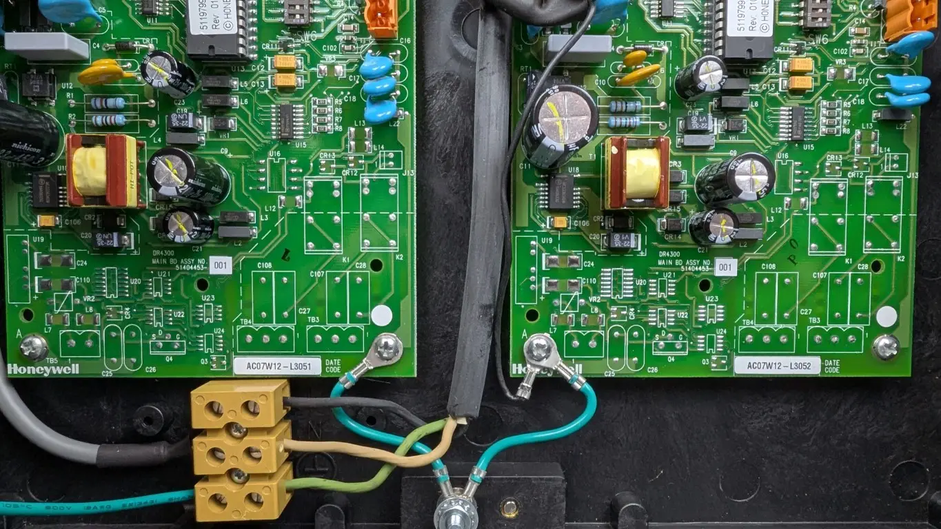 Honeywell DR4302-0000-G0100-0000-0000-00-000-00