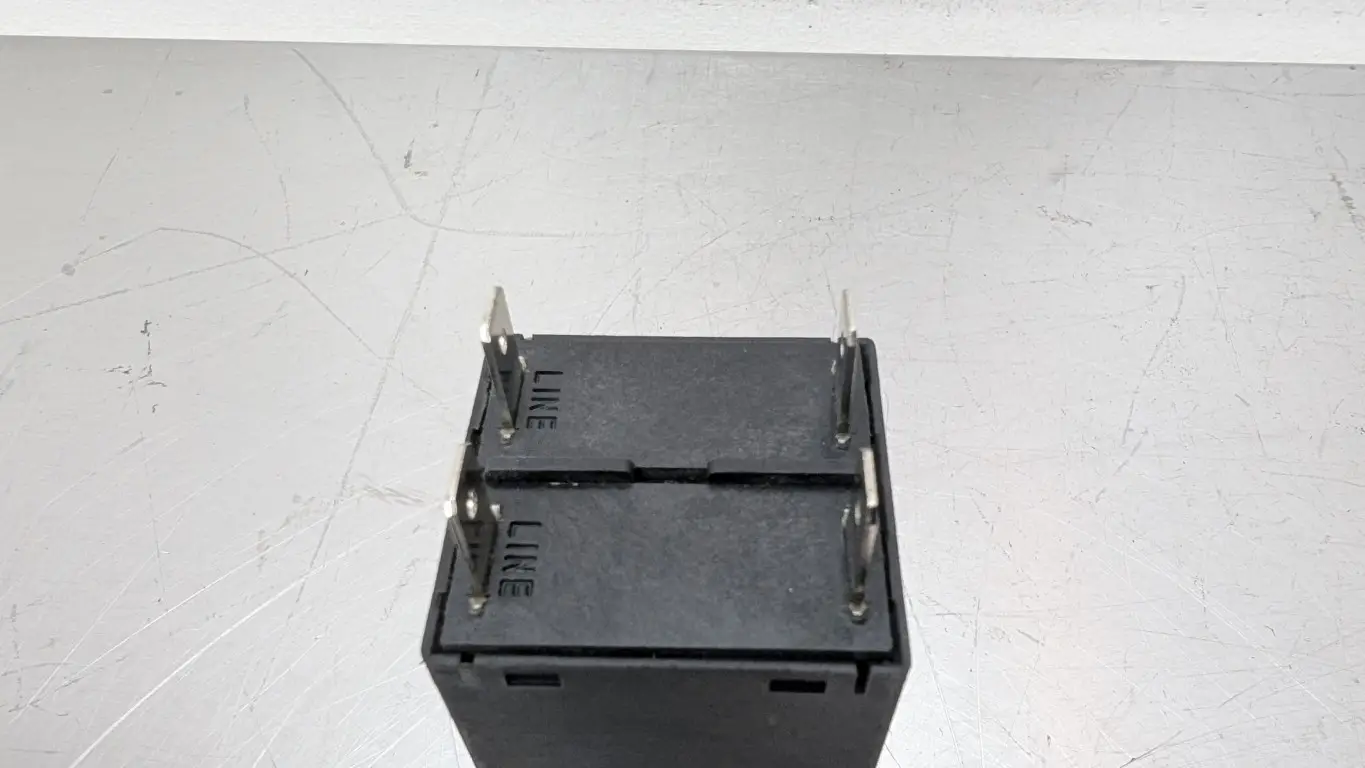 Nikko IBR-2G Supplementary Protector Switch 240VAC 20A - Image 3