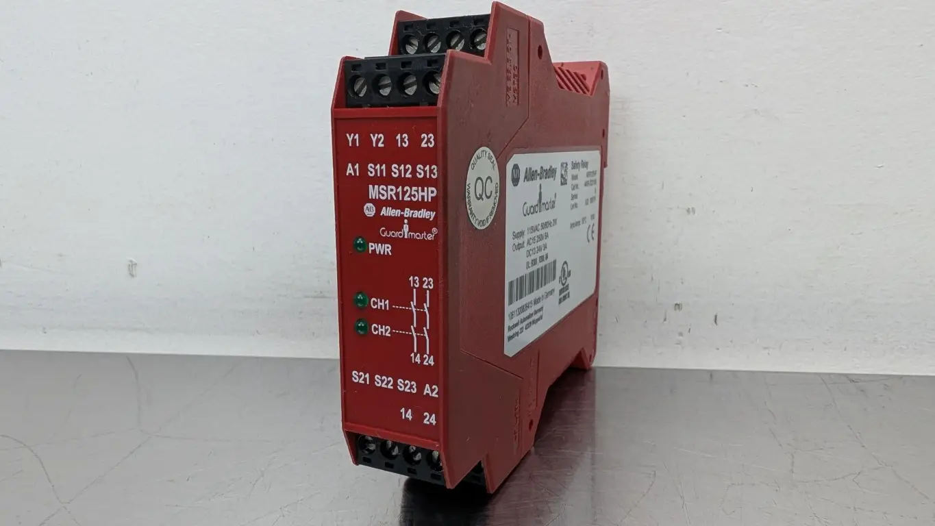 Allen-Bradley MSR125HP Safety Relay 440R-D23169 115VAC 2W 250VAC/24VDC 6A/3A Guard Master