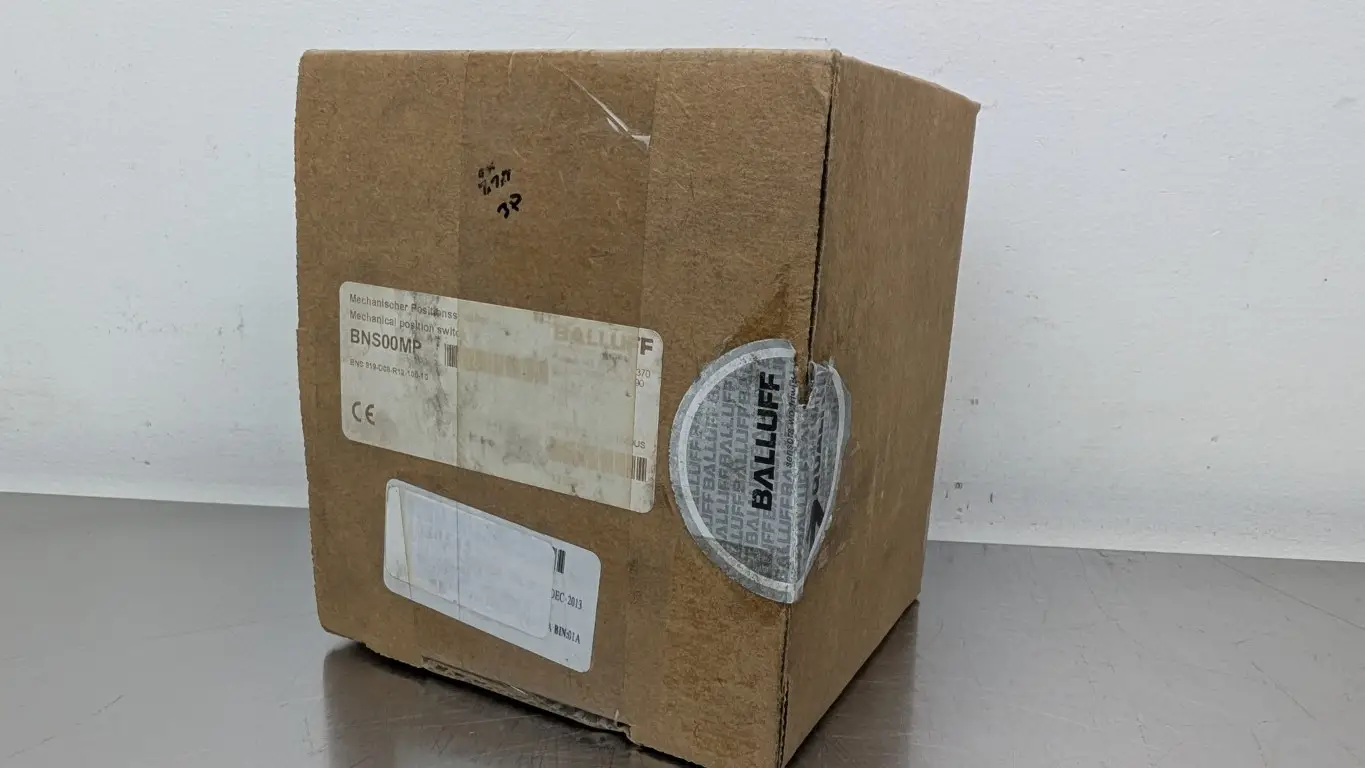 Balluff BNS00MP Mechanical Multiple Position Limit Switch BNS 819-D08-R12-100-10 250VAC 6A 1-8x Roller