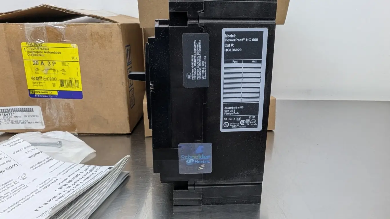 Square D HGL36020 Circuit Breaker 600VAC 20A 3P - Image 3