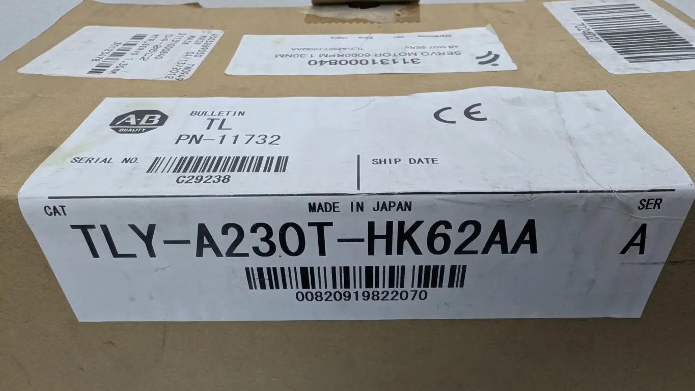 Allen-Bradley TLY-A230T-HK62AA Servo Motor 230VAC 5.5A 0.45kW 6000 RPM - Image 7