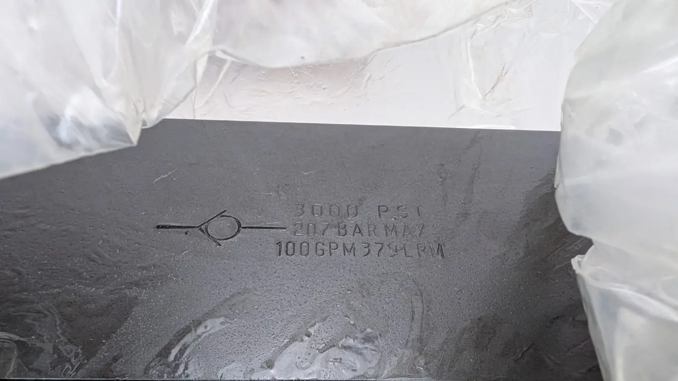 Parker C2400S65 Check Valve 1-1/2" 100GPM 3000 PSI - Image 2