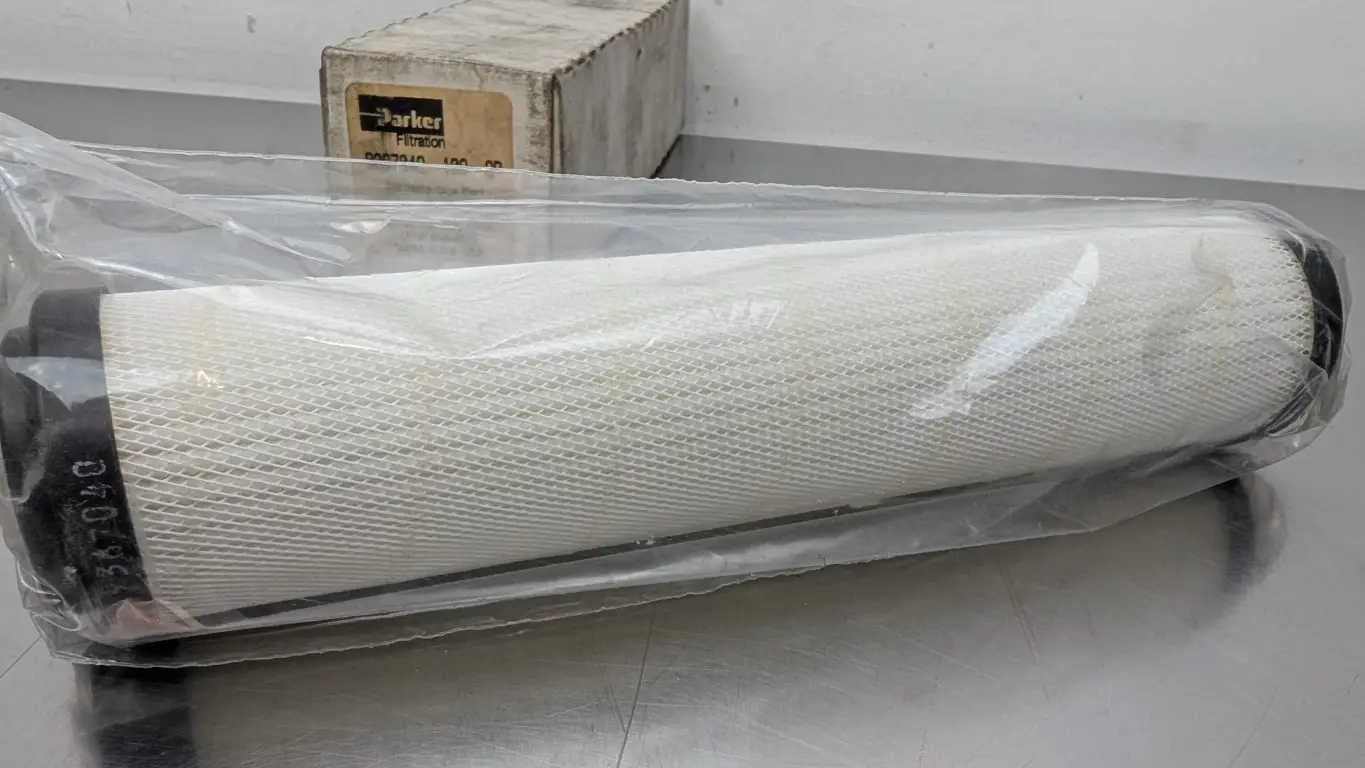 Parker 936704Q Hydraulic Filter 10Q OP 10 µm Micron - Image 2