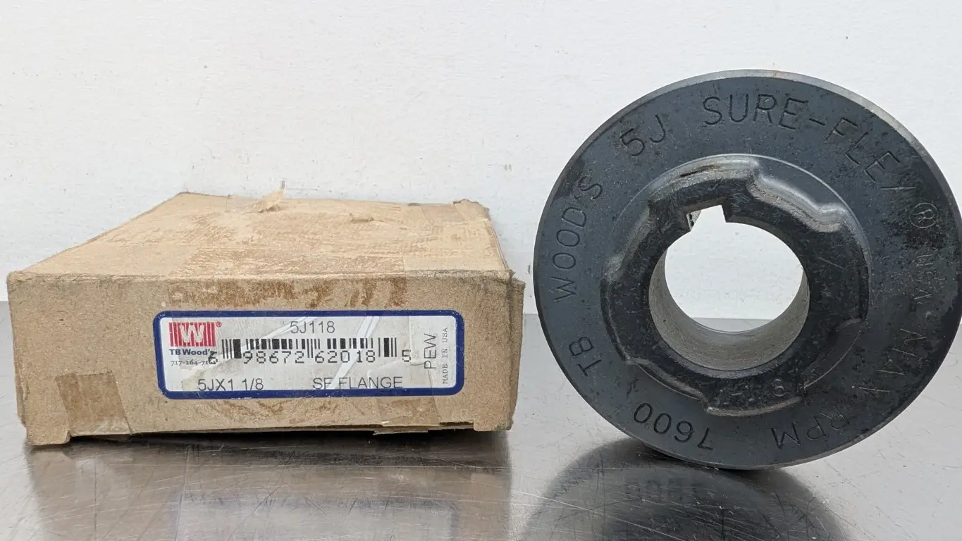 TB Woods 5J118 Sleeve Coupling Flange 5JX1-1/8 1-1/8″ ID Size 5