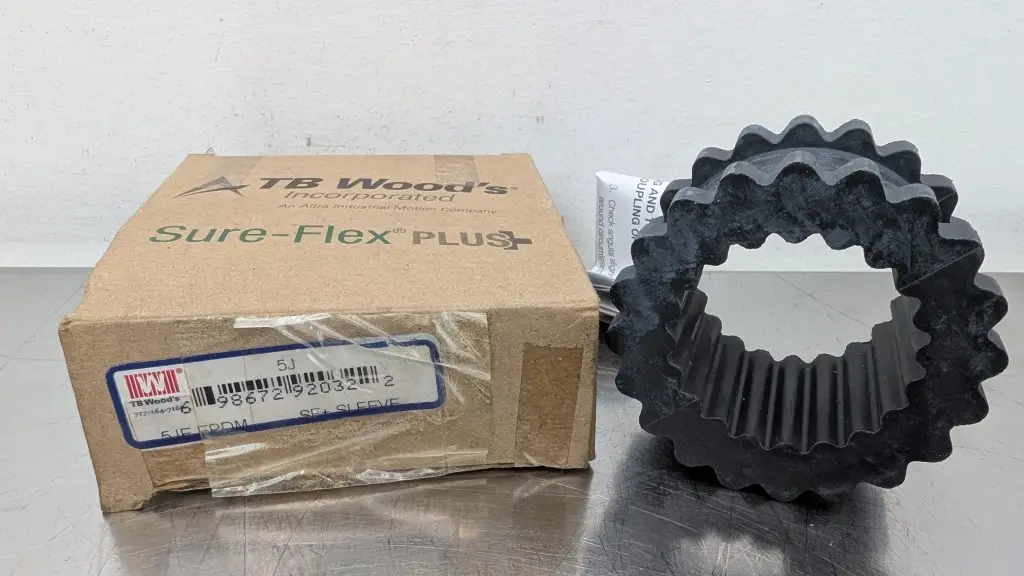 TB Woods 5J Sleeve Coupling Insert 5JE FPDM 1-9/16″ ID Size 5