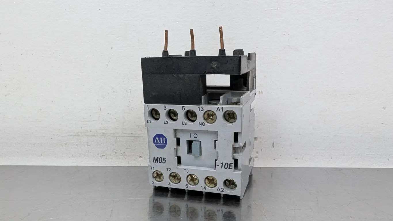 Allen-Bradley 190E-MND2-CB40X Miniature Eco Starter Ser B 110/120VAC Coil 600VAC 2.5-4A