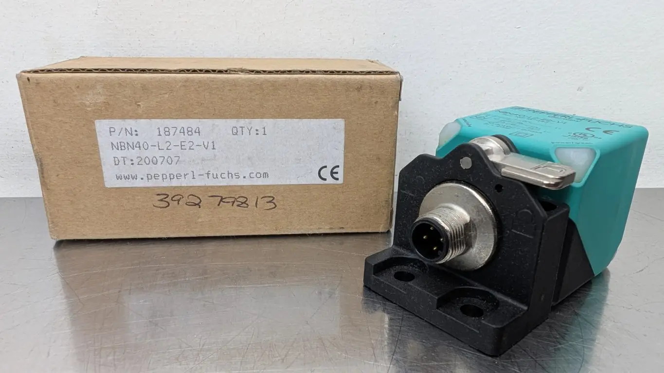 Pepperl+Fuchs NBN40-L2-E2-V1 Inductive Proximity Sensor 187484 10-30VDC 200mA 40mm