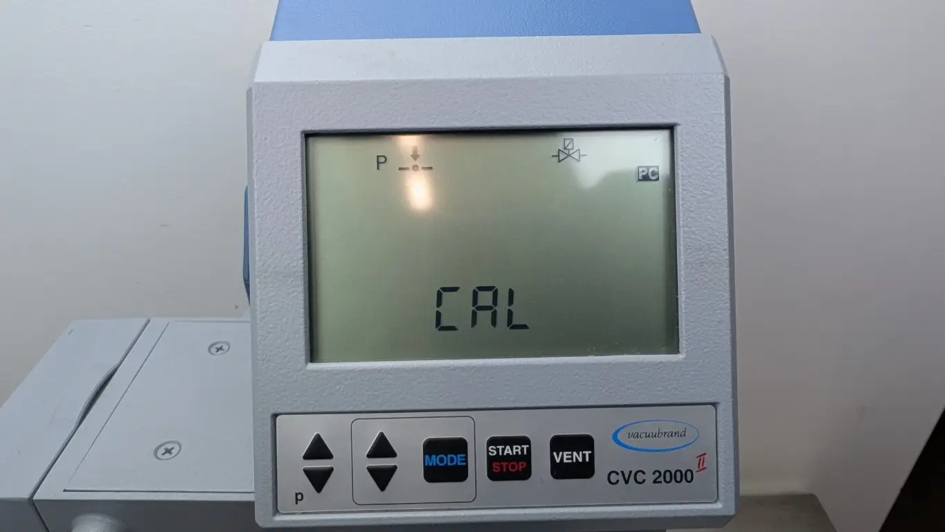 Vacuubrand PC 2004 VARIO Dry Chemistry Vacuum Pump CVC 2000 120VAC - Image 14