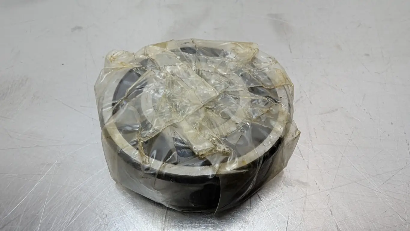 FAG 6203-RSR Deep Groove Ball Bearing 17mm ID 40mm OD 12mm Wide - Image 4