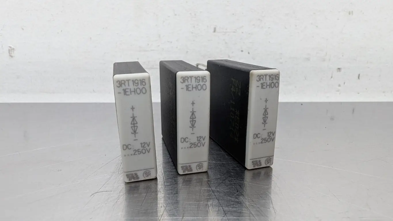 3 Pack Siemens ERT1916-1EH00 Surge Suppressor 12-250VDC